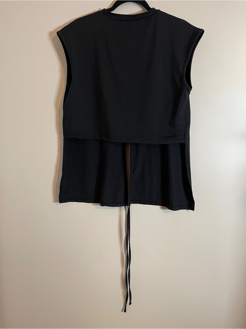 Sleeveless Tie Top Black Large Chic Classic Minimalist Casual Avant Garde